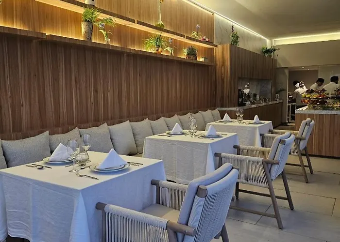 Hotel Close To By L'heritage Bluebay